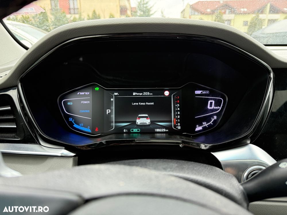 Kia Niro 1.6 GDI HEV 2WD OPF Aut. Edition 7 - 11