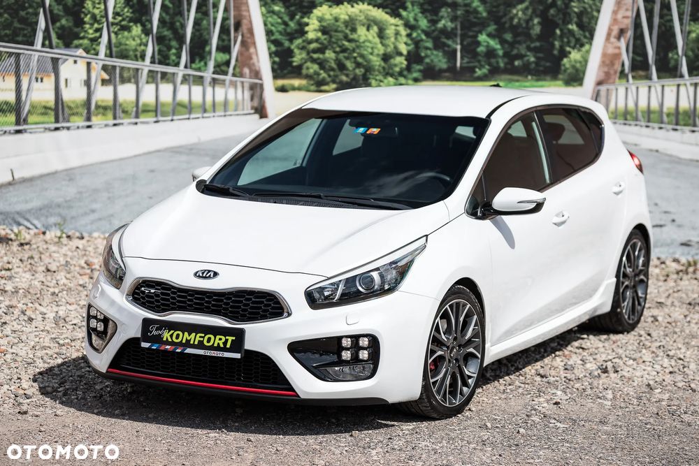 Kia Ceed 1.6 T-GDI GT - 2