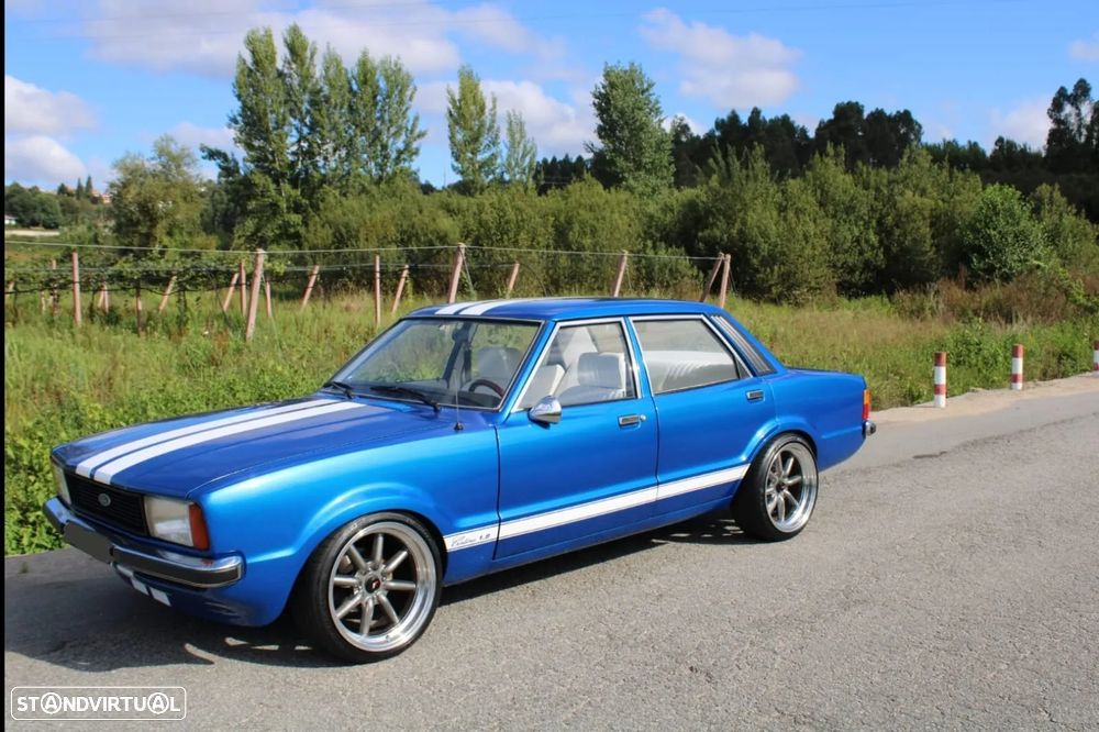 Ford Cortina - 17