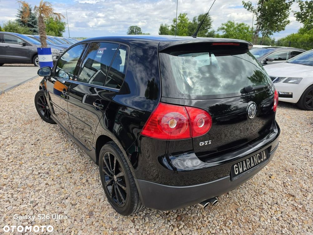 Volkswagen Golf 2.0 GTI - 8