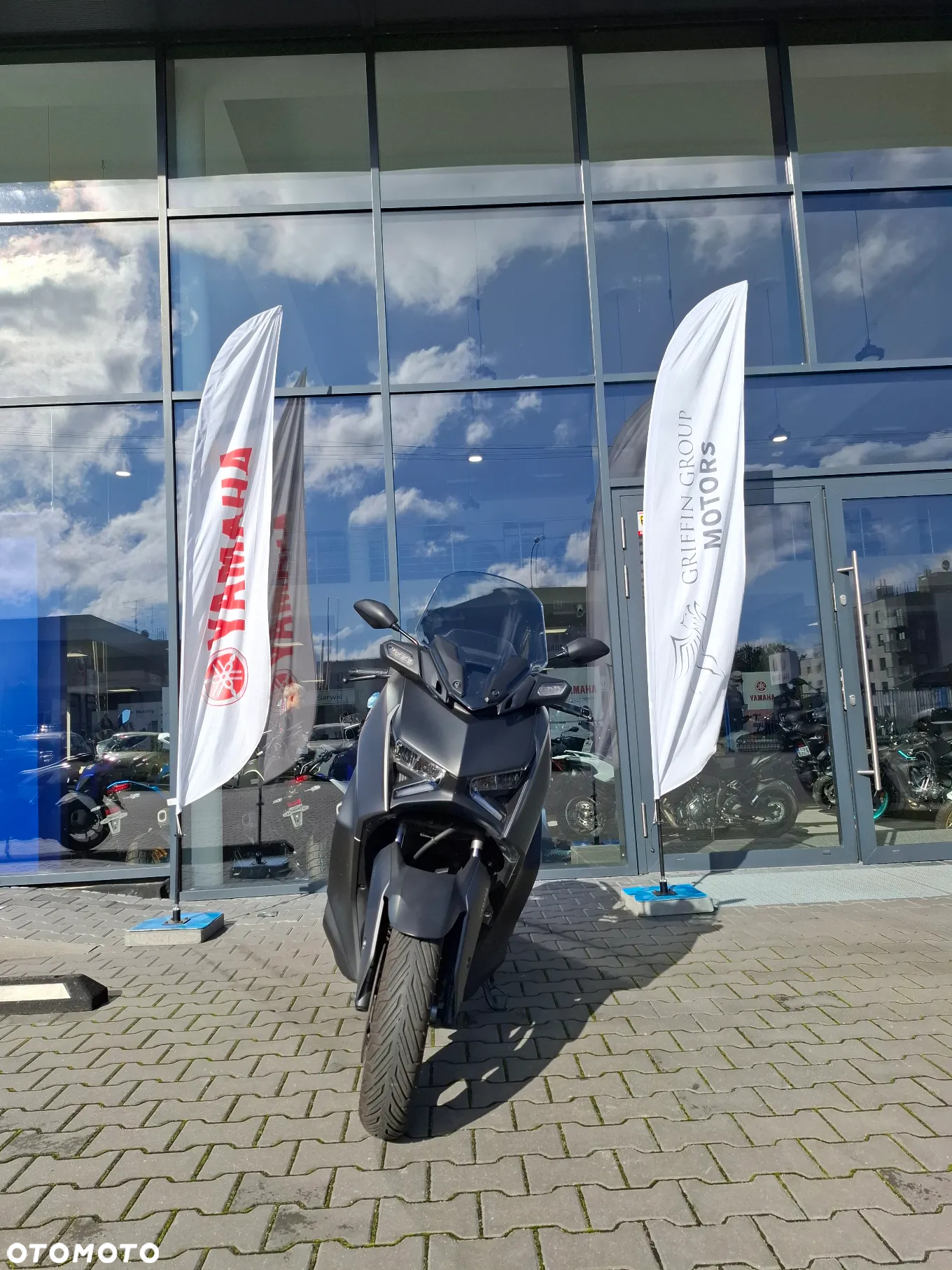 Yamaha X-max - 3