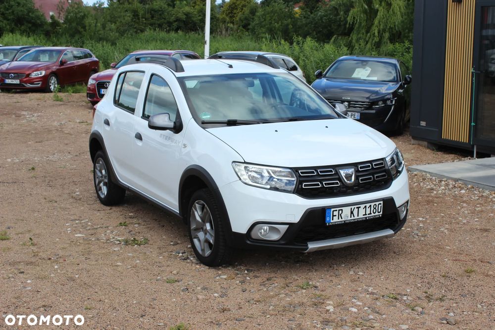 Dacia Sandero - 3