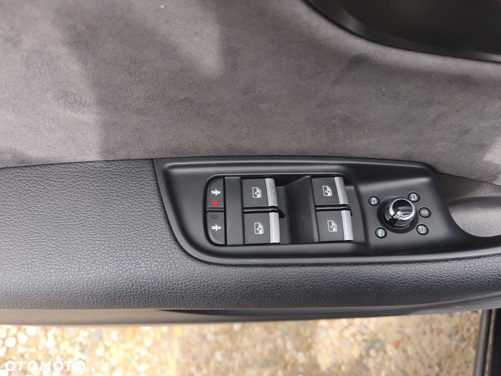 Audi Q7 3.0 TDI ultra Quattro Tiptronic - 34