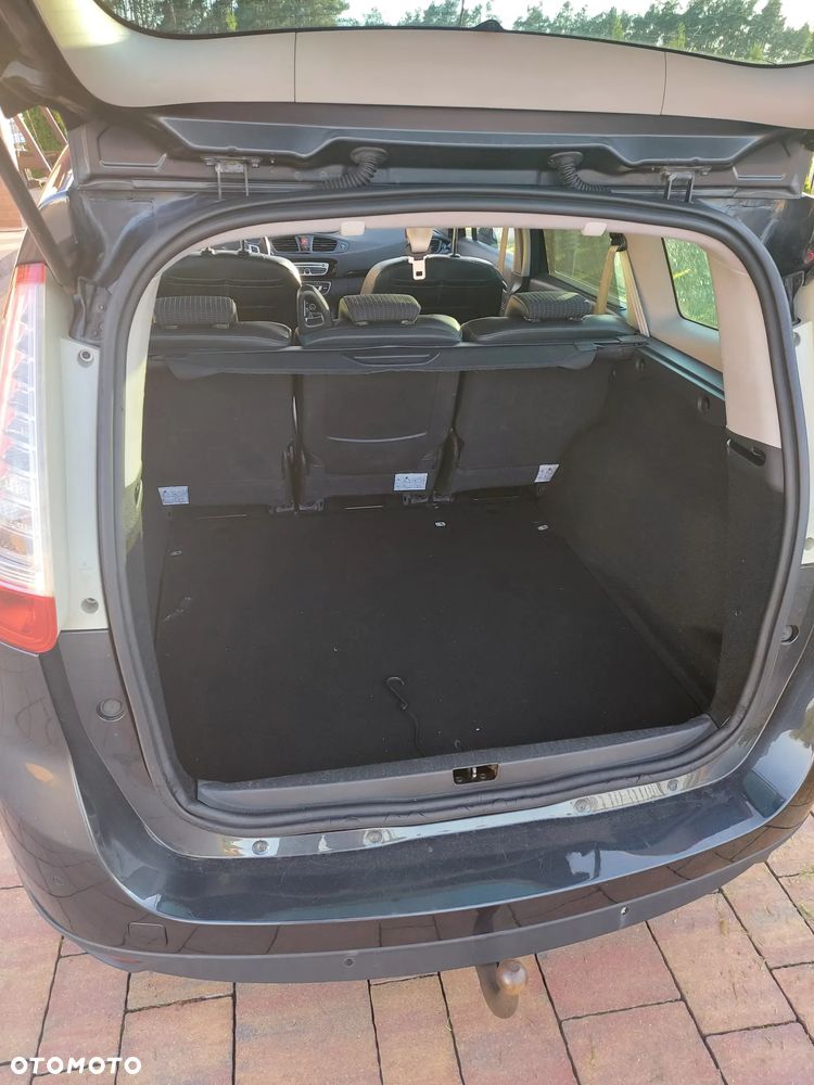 Renault Grand Scenic dCi 130 FAP Bose Edition - 17