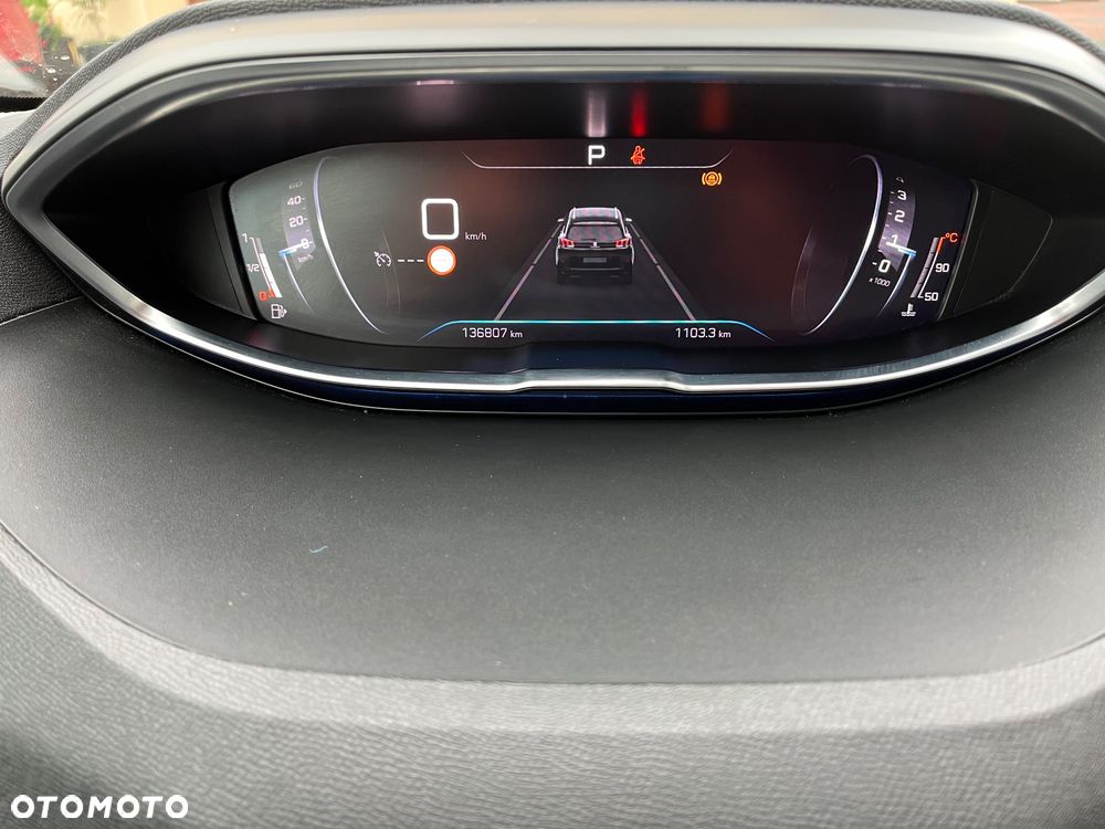 Peugeot 5008 PureTech 130 EAT8 Stop & Start Allure Pack - 27