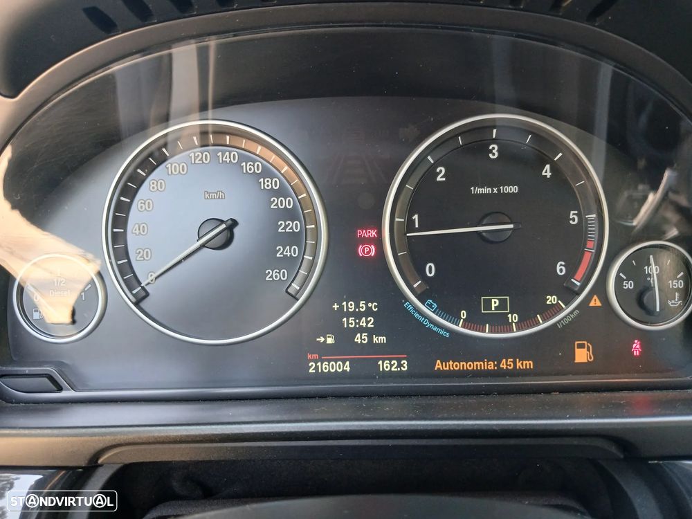 BMW 525 d xDrive Exclusive Auto - 50