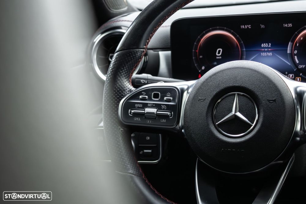Mercedes-Benz CLA 250 e AMG Line - 17