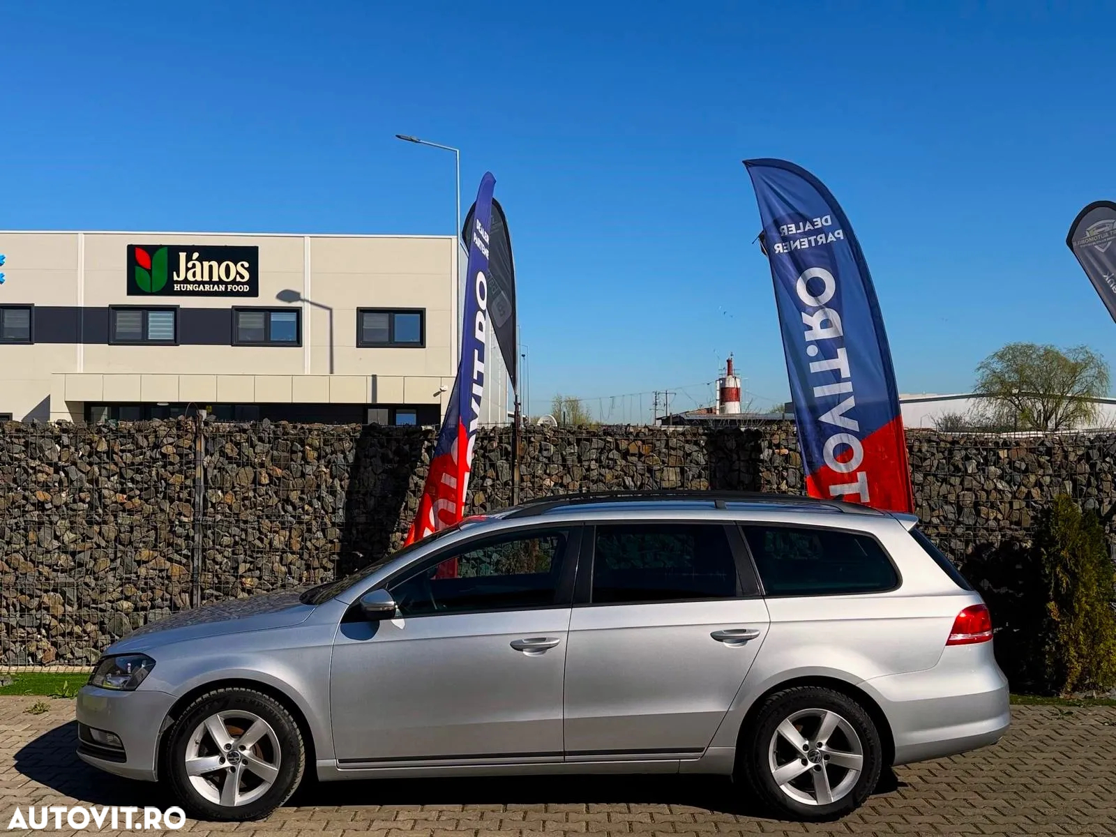 Volkswagen Passat Variant 1.6 TDI BlueMotion Technology Business Edition - 14