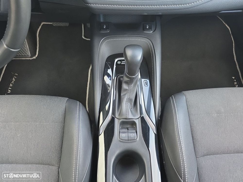 Toyota Corolla 1.8 Hybrid Comfort Plus - 15