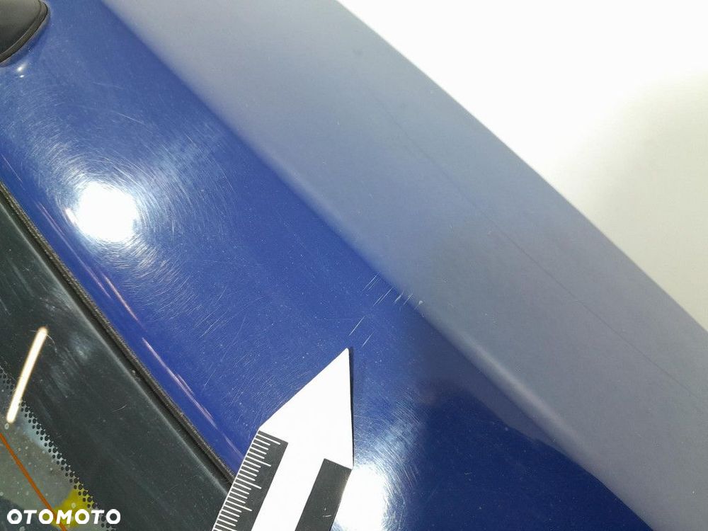 TOYOTA COROLLA VERSO II 04- TYLNA KLAPA BAGAŻNIKA 8Q4 - 3