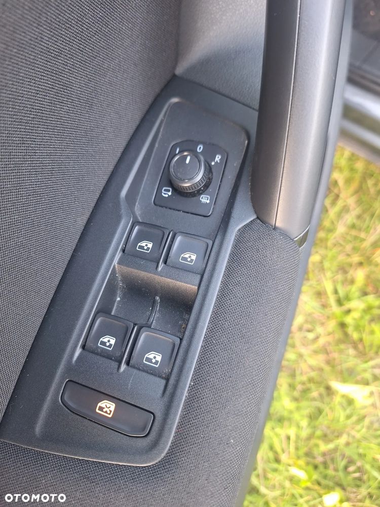 Volkswagen Tiguan 2.0 TDI SCR (BlueMotion Technology) DSG Trendline - 13