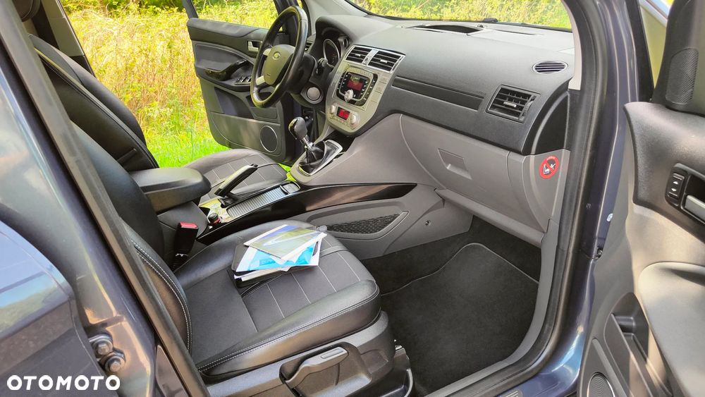 Ford Kuga 2.0 TDCi Titanium FWD - 6