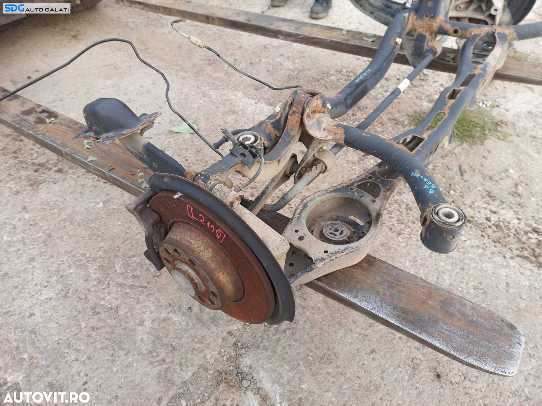 Punte Spate cu Brat Brate Fuzeta Fuzete Volkswagen Golf 5 Break Combi 2004 - 2008 [L2118] - 2