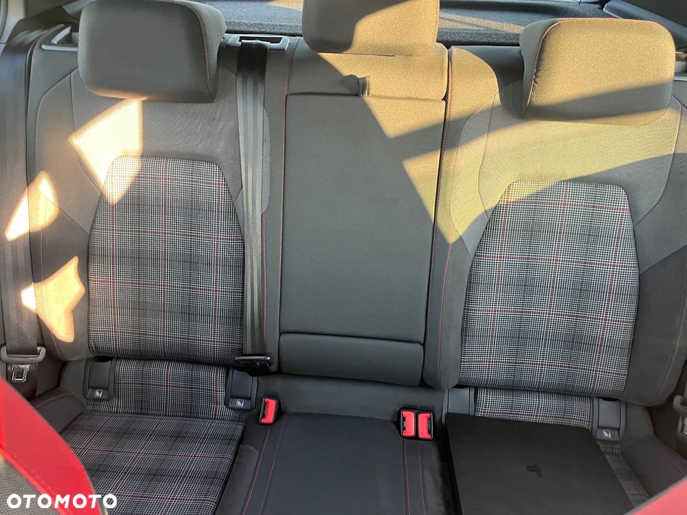 Volkswagen Golf 2.0 TSI GTI DSG - 30