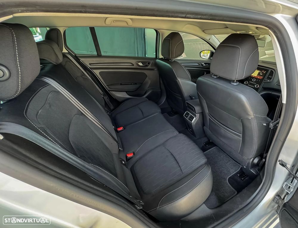 Renault Mégane Sport Tourer 1.5 Blue dCi Limited C/PM+Pneu - 27