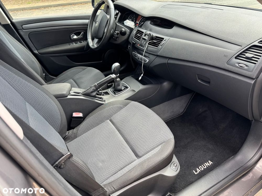 Renault Laguna 1.5 dCi Expression - 13