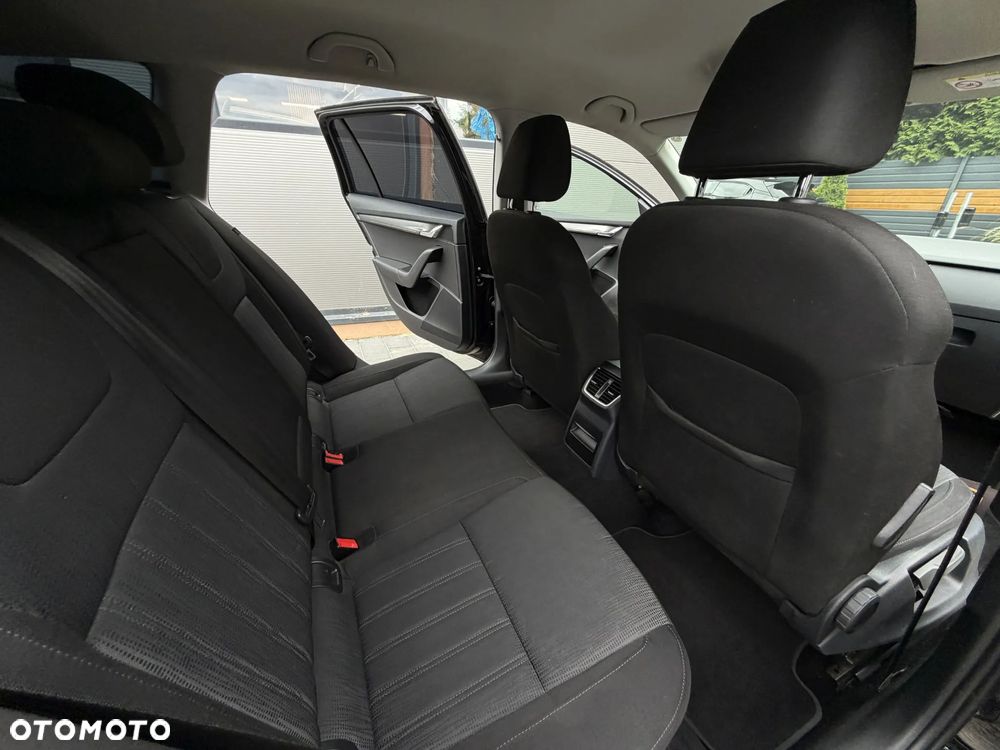 Skoda Octavia 2.0 TDI SCR Style DSG - 17