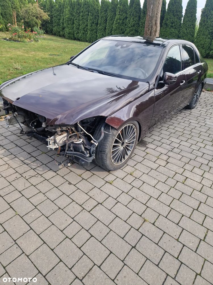 Mercedes-Benz Klasa E 500 4-Matic Avantgarde - 2