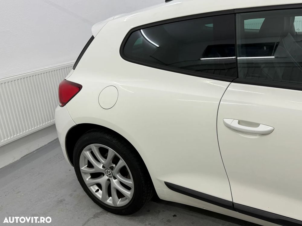 Volkswagen Scirocco 2.0 TDI DPF - 35