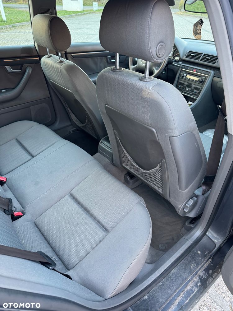 Audi A4 Avant 1.9 TDI - 11