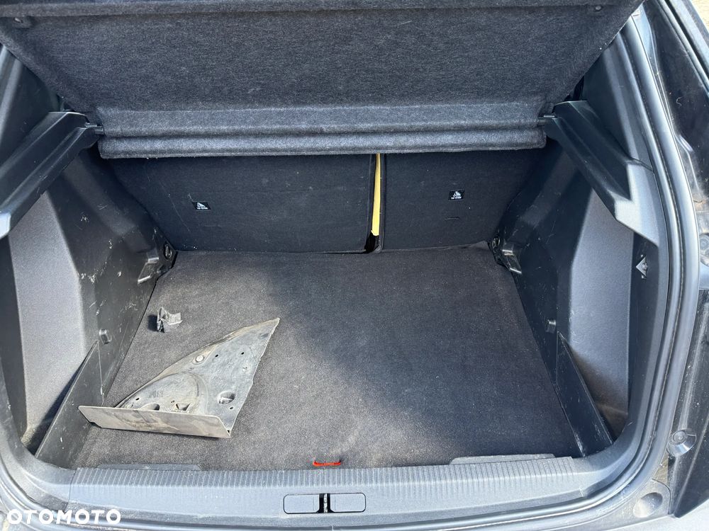 Peugeot 2008 PureTech 100 Active - 17