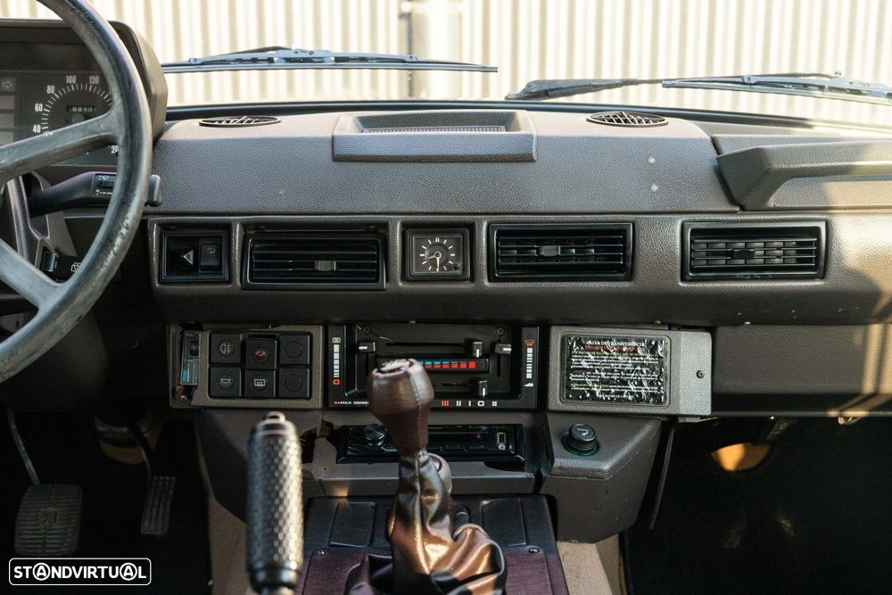 Land Rover Range Rover 3.9 EFi - 19