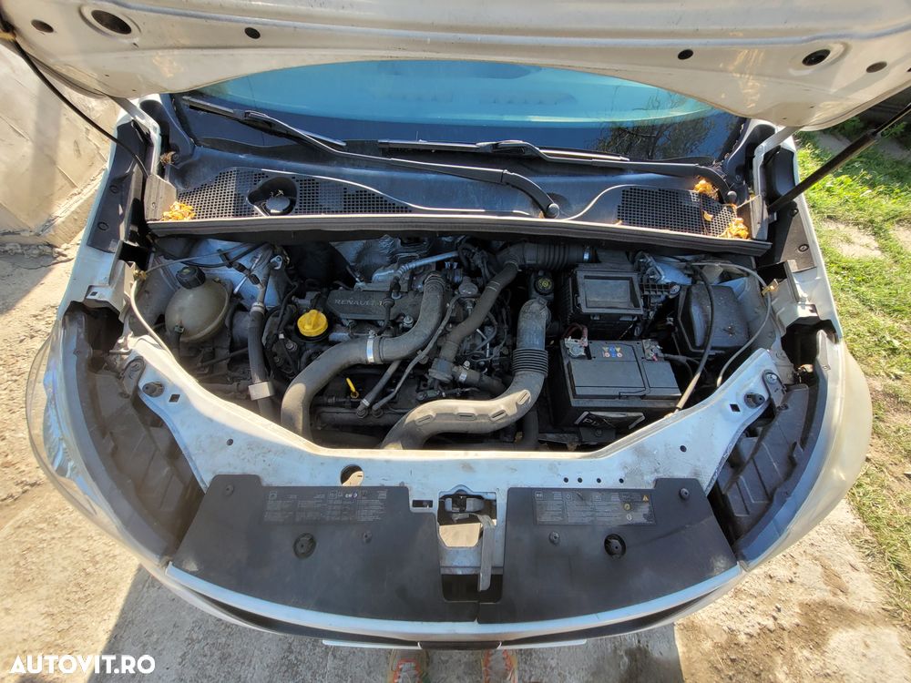 Dezmembrez dacia  Lodgy - 3