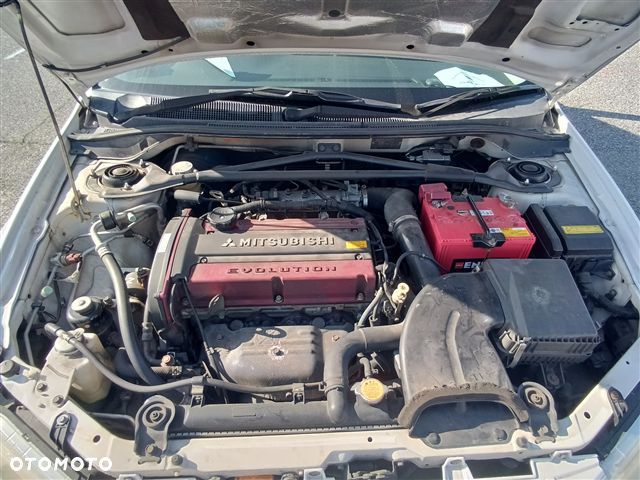 Mitsubishi Lancer Evolution - 5