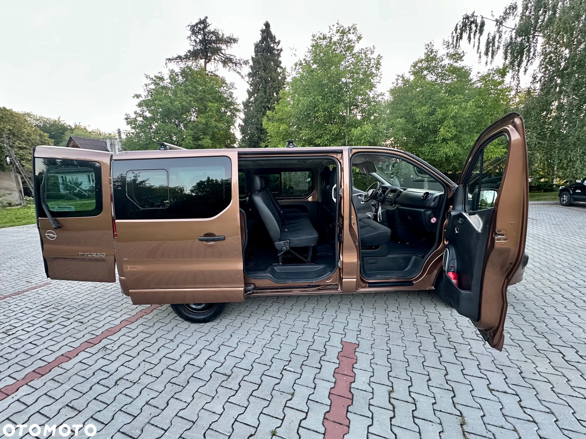 Opel Vivaro - 16