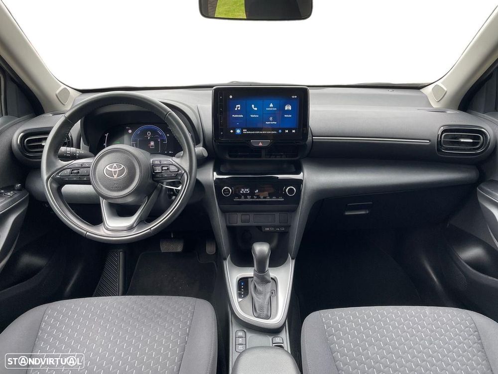 Toyota Yaris Cross 1.5 HDF Comfort Plus - 8