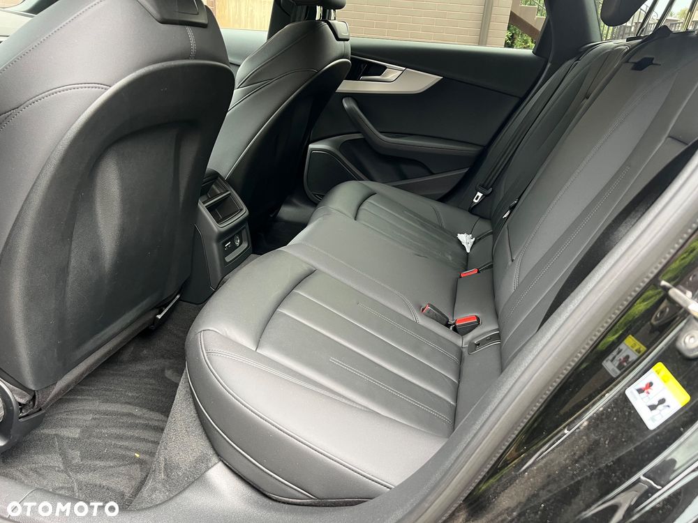 Audi A4 Avant 35 TFSI S tronic sport - 37