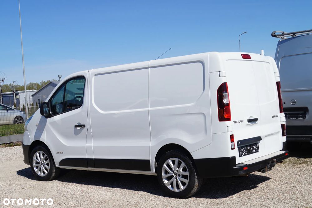 Renault Trafic - 8