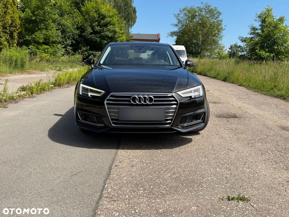 Audi A4 Limousine - 5