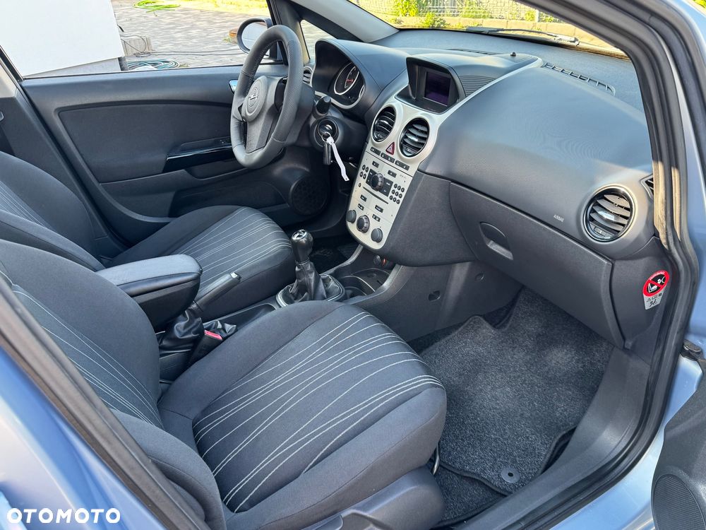 Opel Corsa - 7