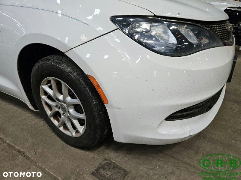 Chrysler Pacifica - 20