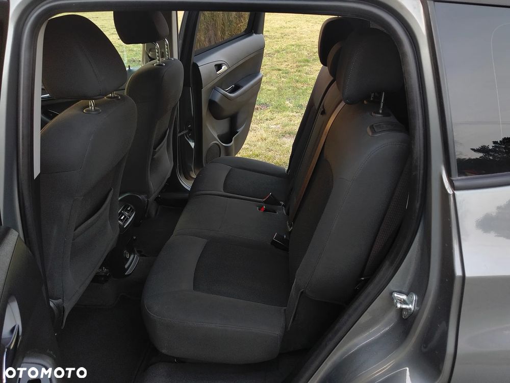 Chevrolet Orlando 1.8 LS - 26
