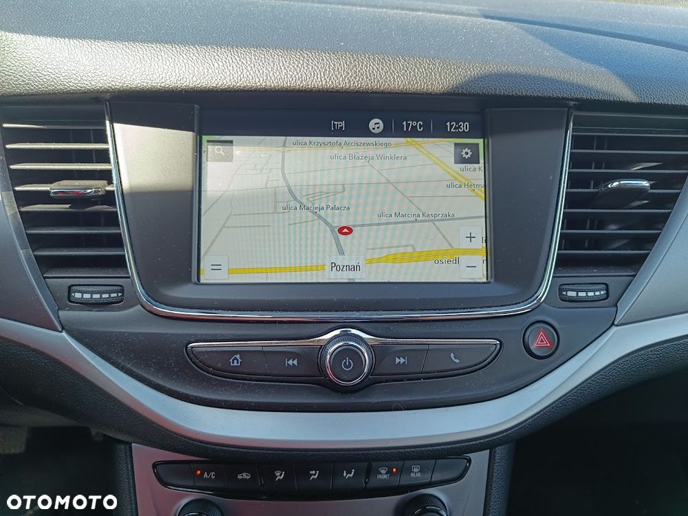 Opel Astra 1.2 T Elegance S&S - 8