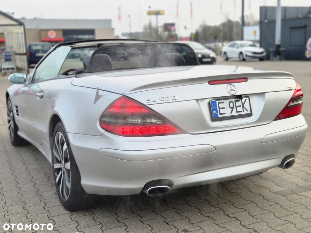 Mercedes-Benz SL - 36
