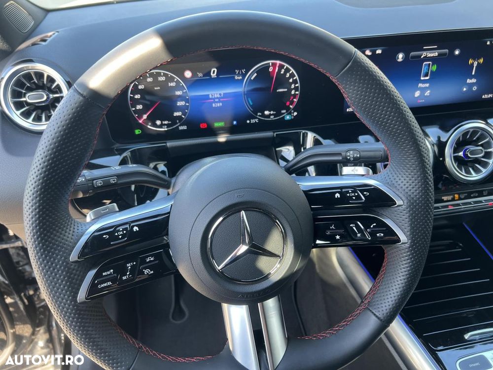 Mercedes-Benz GLA 250 e - 12