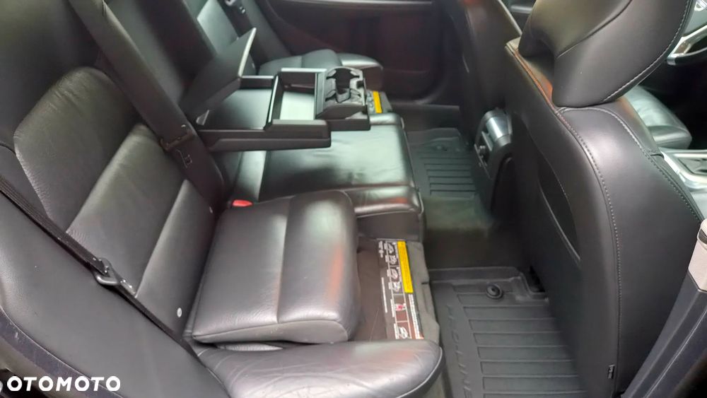 Volvo V70 D4 Geartronic Momentum - 35