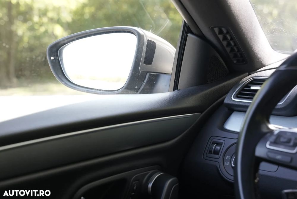 Volkswagen Passat CC 2.0 TDI BlueMotion Technology DSG Exclusive - 32