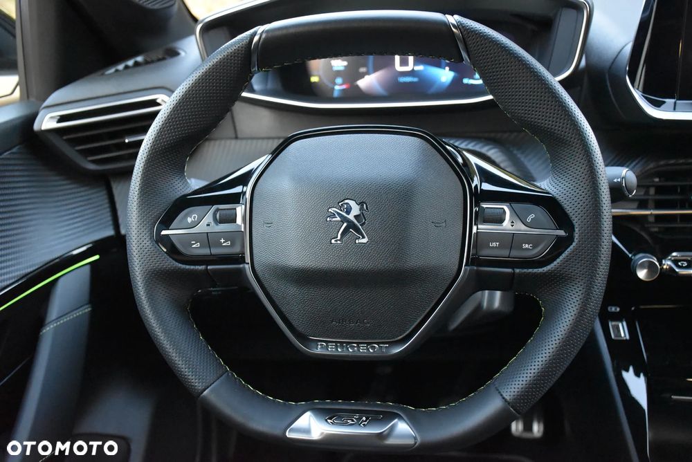 Peugeot 208 PureTech 100 GT - 26