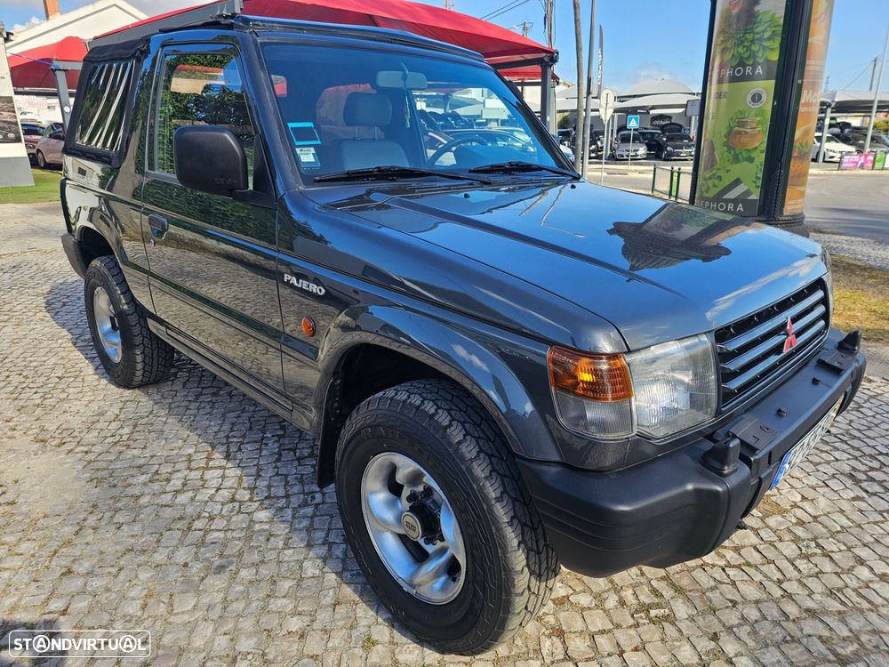 Mitsubishi Pajero 2.5 TDi GLX - 2