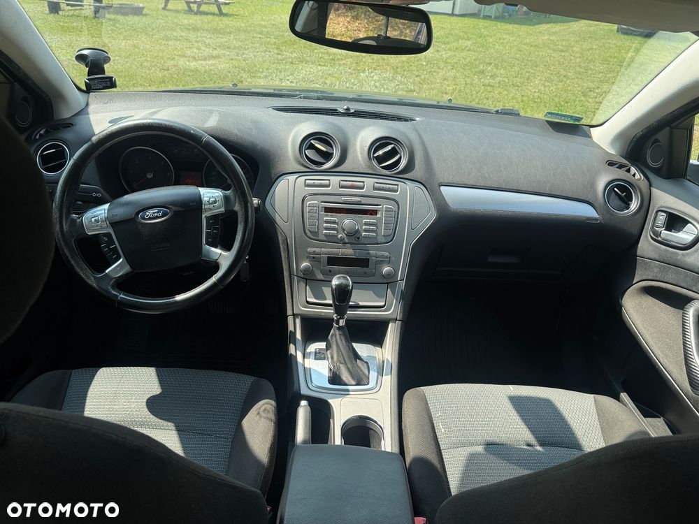 Ford Mondeo - 6