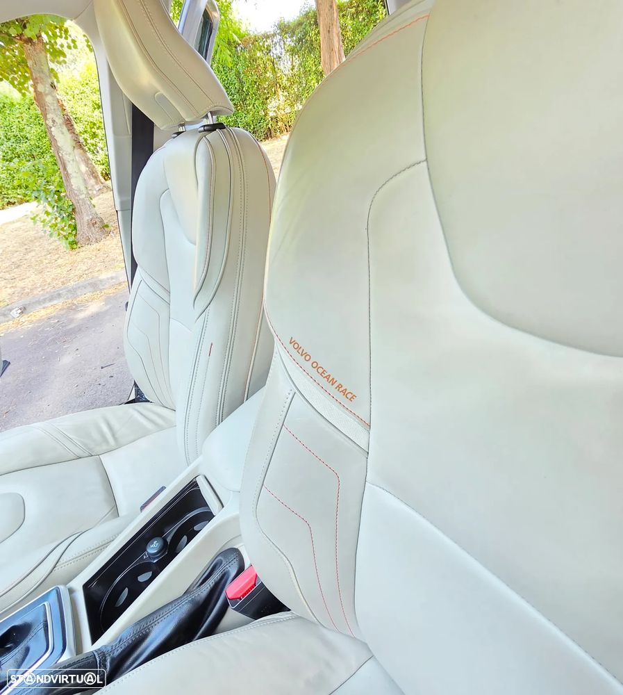 Volvo V40 2.0 D2 Volvo Ocean Race Geartronic - 29