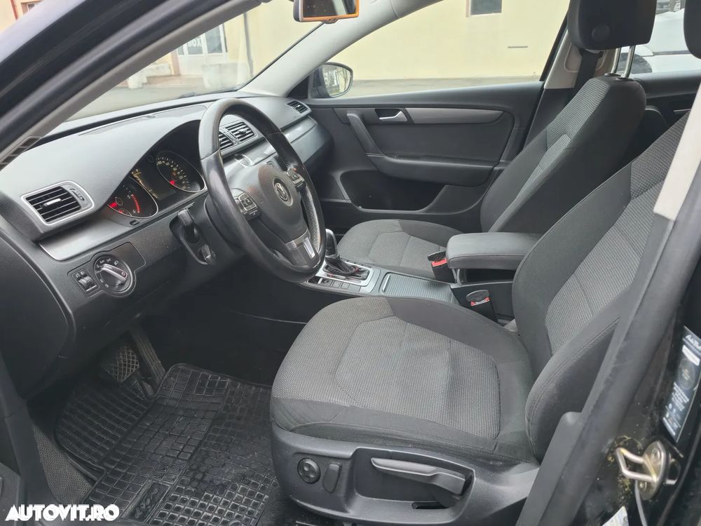 Volkswagen Passat 2.0 TDI DSG BlueMotion Technology Comfortline - 6