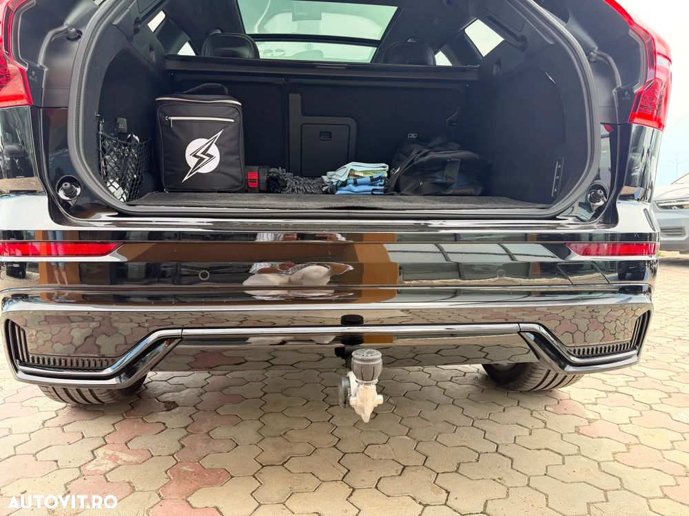 Volvo XC 60 T8 AWD AT PHEV Ultra Black Edition - 16