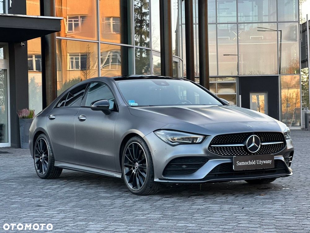 Mercedes-Benz CLA 250 AMG Line - 4