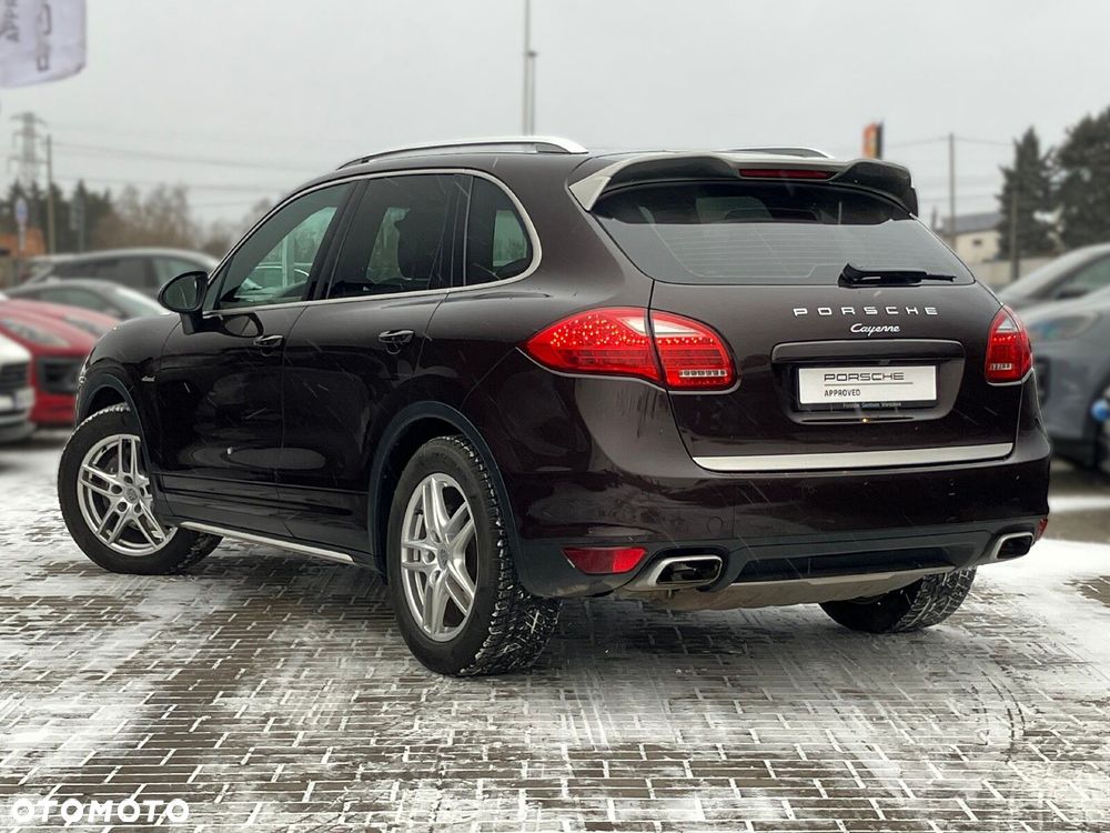 Porsche Cayenne - 11