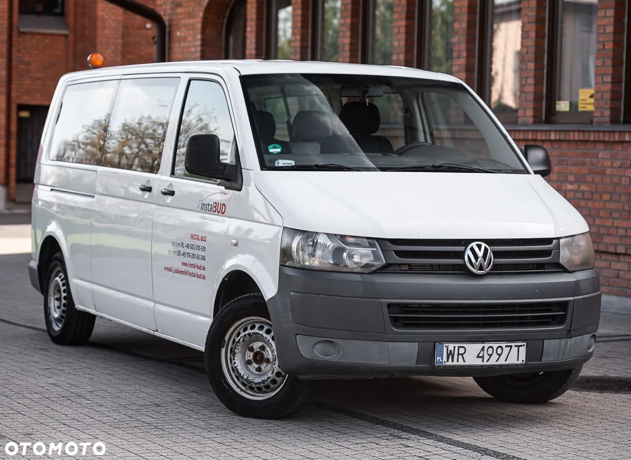 Volkswagen Transporter - 1